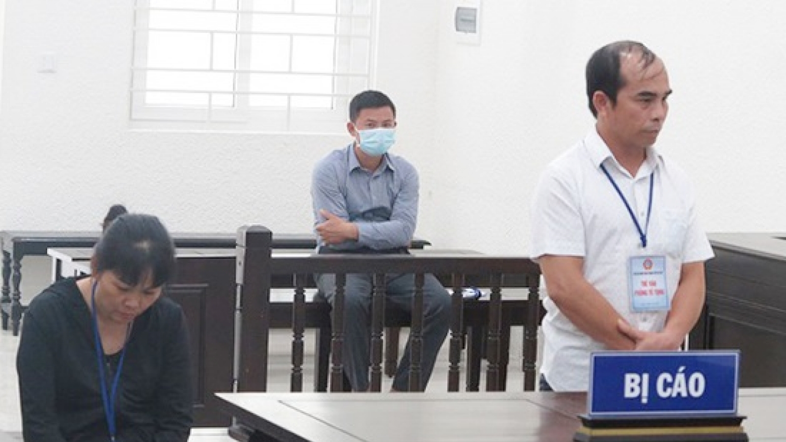 Lừa đảo xin việc vào ngân hàng, 2 đối tượng chiếm đoạt hàng tỷ đồng 