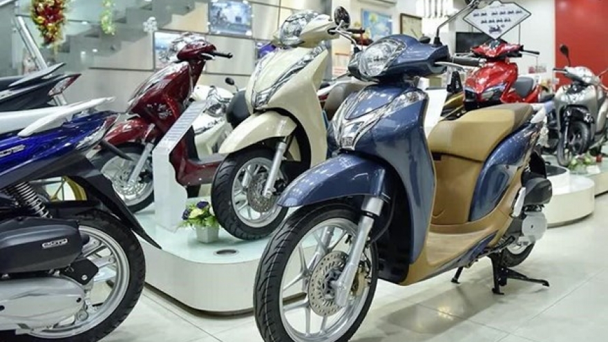 Motorcycle sales taper off 18.49%