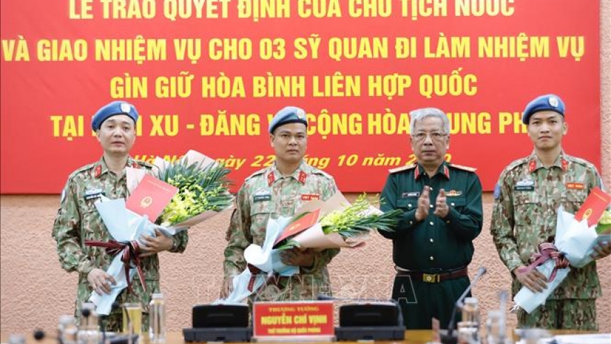 Three more officers join US peacekeeping mission 