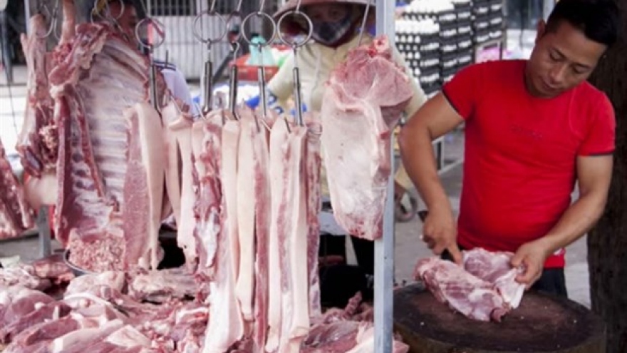 Pork prices fall as Vietnam increases imports