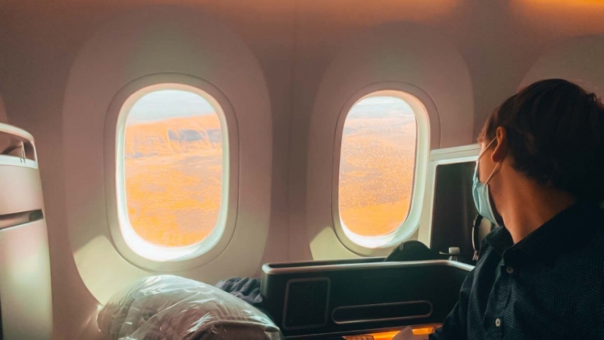 Du lịch thời Covid: dùng Boeing 787 chở khách đi ngắm cảnh