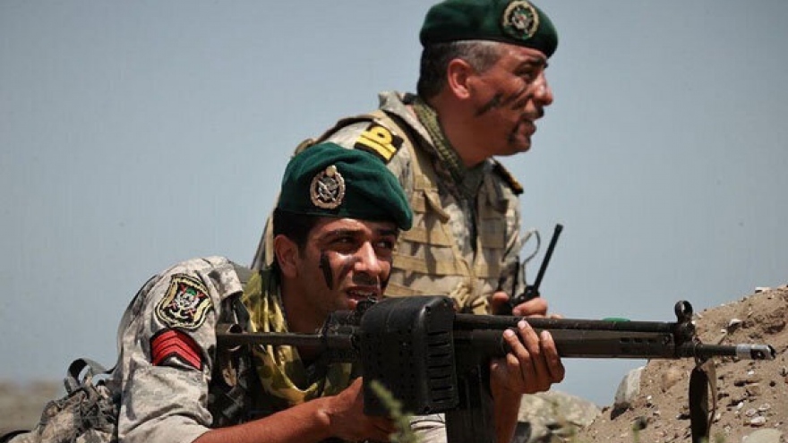 Iran cảnh báo quân đội Mỹ sẽ bị “thiêu cháy” nếu phát động chiến dịch trên bộ