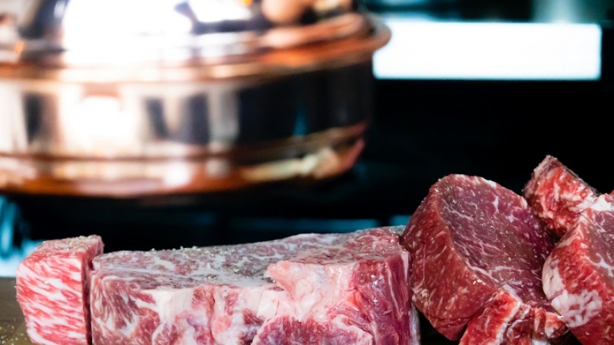 Trung Quốc dừng nhập khẩu thịt bò Brazil do phát hiện SARS-CoV-2 trên bao bì