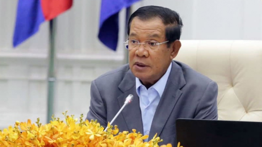 Thủ tướng Campuchia cảm ơn Thủ tướng Việt Nam thăm hỏi tình hình lũ lụt