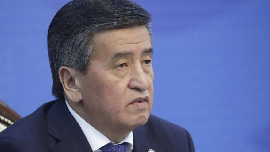 Tổng thống Kyrgyzstan ký sắc lệnh giải tán chính phủ