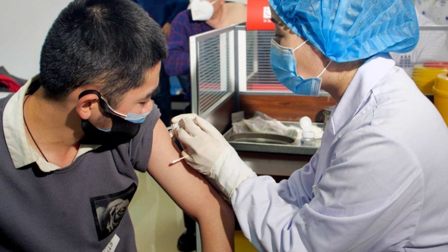 Trung Quốc có thêm một loại vaccine ngừa Covid-19 thử nghiệm lâm sàng giai đoạn 3