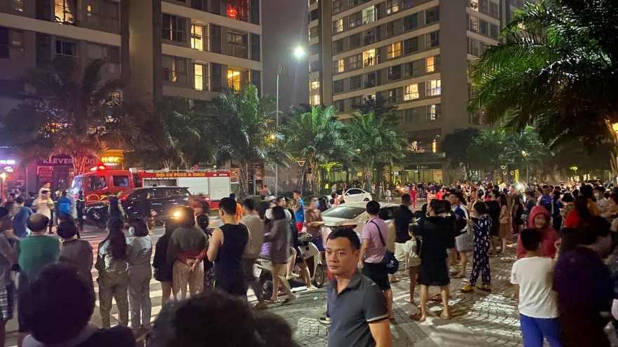 Cháy ở chung cư cao cấp Park Hill ở Hà Nội trong đêm