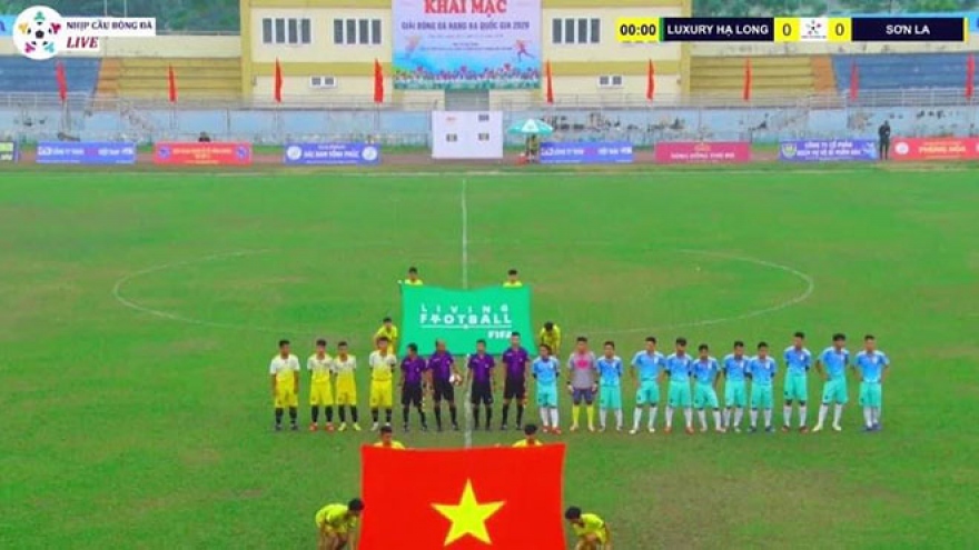 Hy hữu bóng đá Việt Nam: Trận đấu bị hủy vì 1 đội chỉ có 4 cầu thủ ra sân