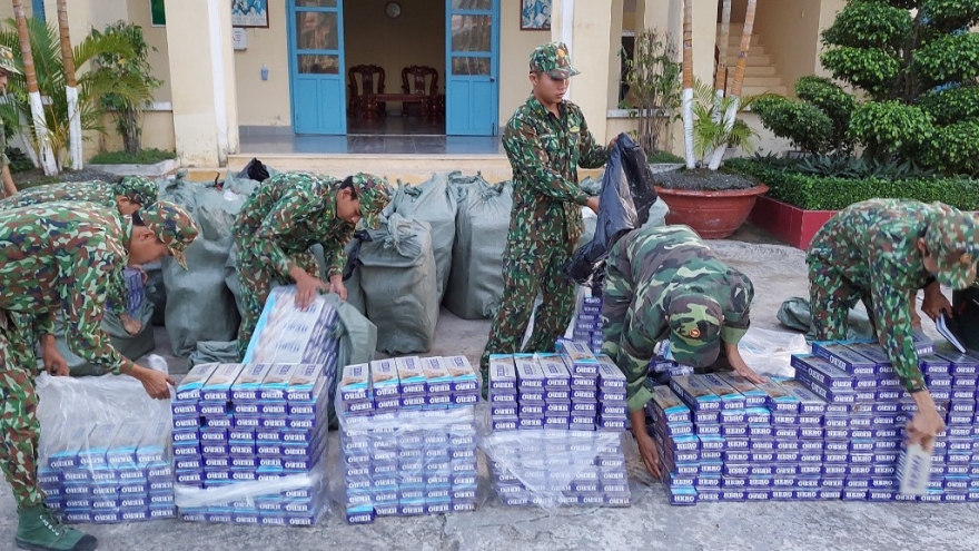 Kiên Giang: Bắt giữ hơn 21.000 gói thuốc lá vận chuyển trái phép qua biên giới