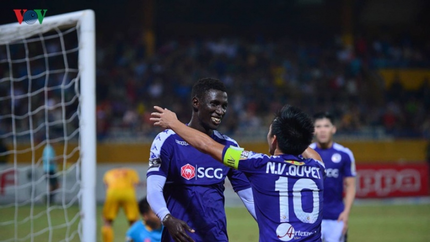 Sau Kebe, Hà Nội FC tiếp tục chia tay "trọng pháo" Pape Omar Faye
