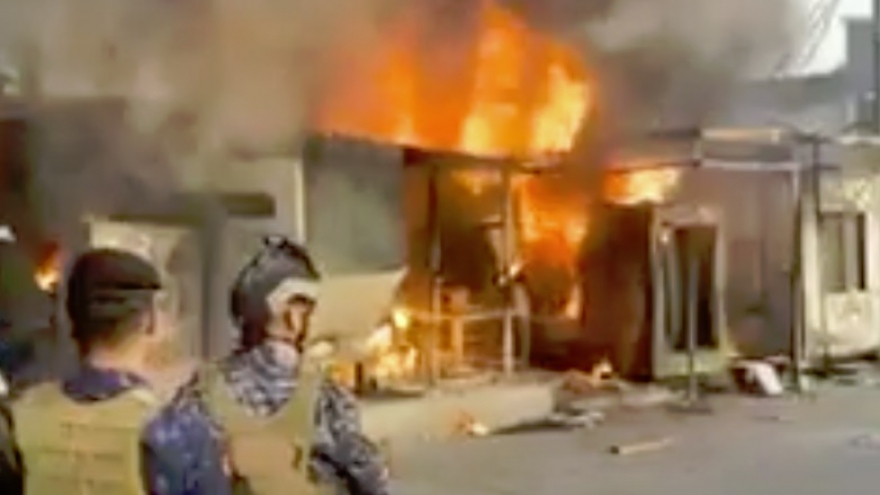 Tấn công khủng bố vào đồn quân sự: Iraq khiến 11 người chết, 8 người bị thương