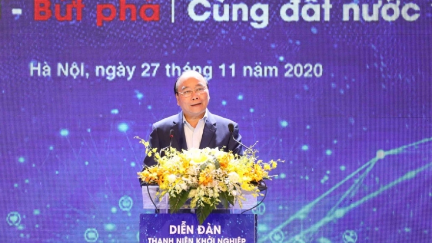 PM pledges better conditions for startups to develop in Vietnam