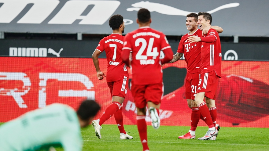 Lewandowski che mờ Haaland, Bayern ngược dòng đả bại Dortmund 3-2 ở trận Siêu kinh điển