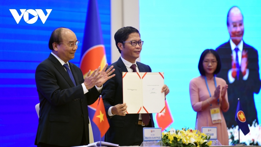 RCEP trade deal signed after 8 years of negotiations