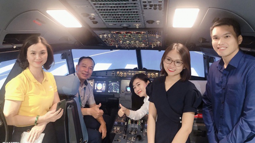 HCM City offers pilot training tour to visitors