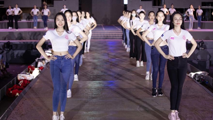 Miss Vietnam contestants face busy schedule in Vung Tau city