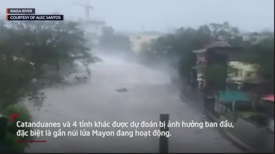 Hình ảnh khủng khiếp ngay sau khi siêu bão Goni đổ bộ Philippines