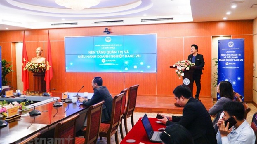 Corporate management platform Base.vn launched