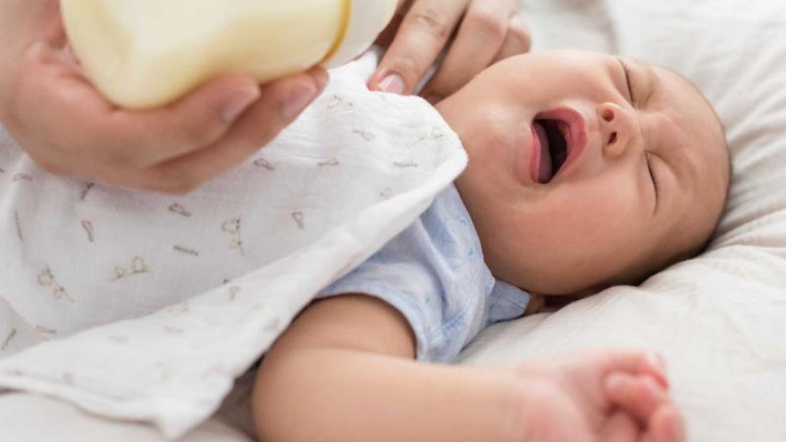 Mẹo chữa nôn trớ hiệu quả cho trẻ sơ sinh
