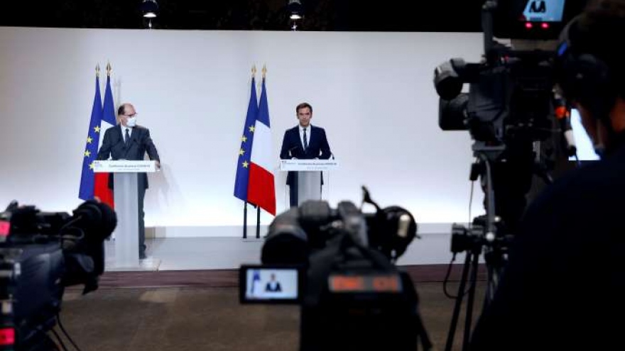 Pháp giữ nguyên quy định phong tỏa toàn quốc đến đầu tháng 12