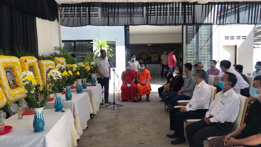 Tổ chức lễ tưởng niệm các nạn nhân vụ tai nạn ở Campuchia