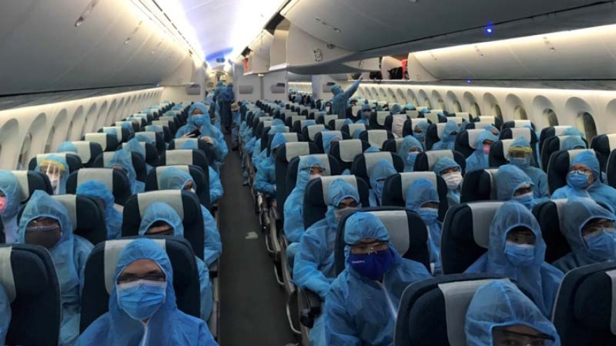 340 more Vietnamese citizens safely repatriated from Japan