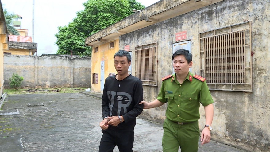 Khởi tố đối tượng lấy trộm hơn 770 triệu đồng tại hiệu vàng ở Hưng Yên