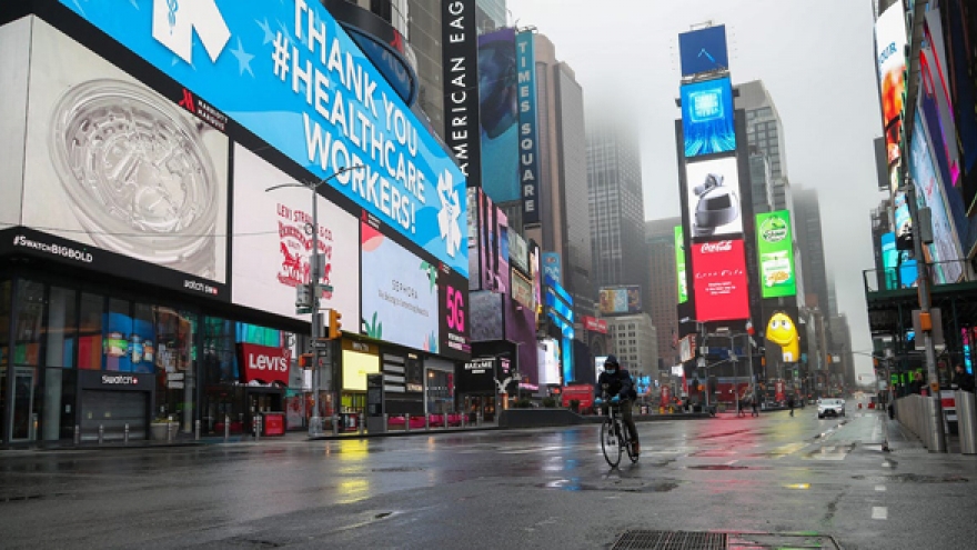 Thành phố New York đóng cửa toàn hệ thống trường công lập 