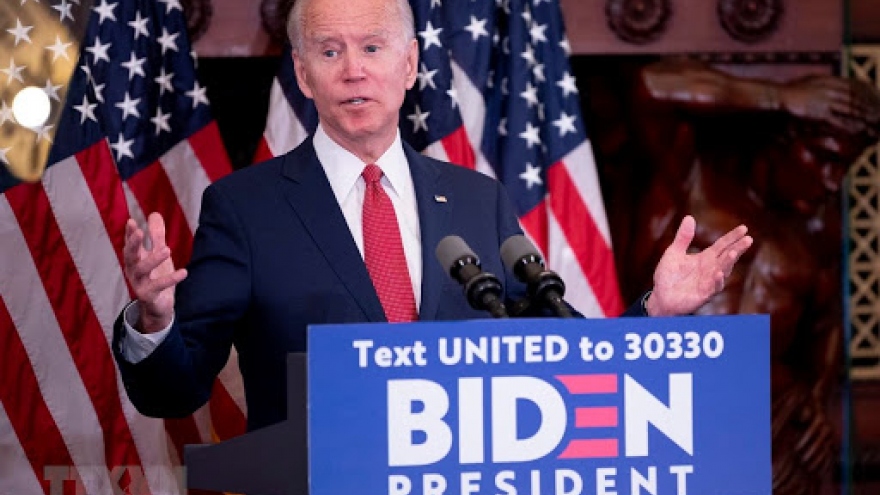 Chiến dịch của ông Biden cân nhắc dùng pháp lý nhằm thúc đẩy quá trình chuyển giao