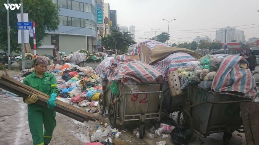 Vì sao Hà Nội loay hoay trước “cuộc khủng hoảng rác”?