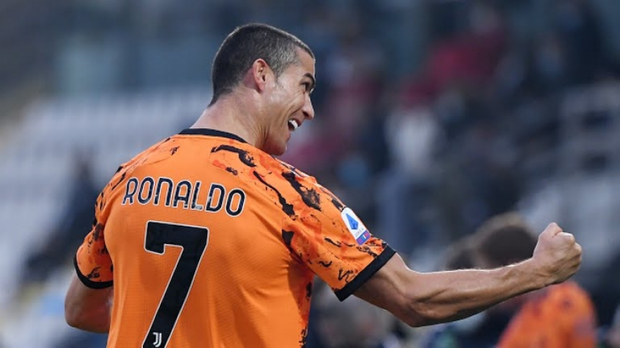 Spezia 1-4 Juventus: Màn tái xuất hoành tráng của Cristiano Ronaldo