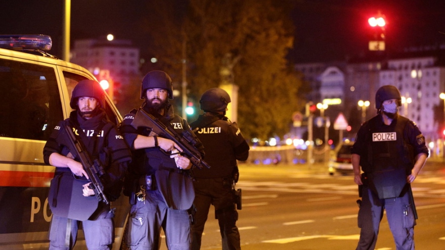 4 nghi phạm vụ tấn công ở Áo có liên quan tới IS