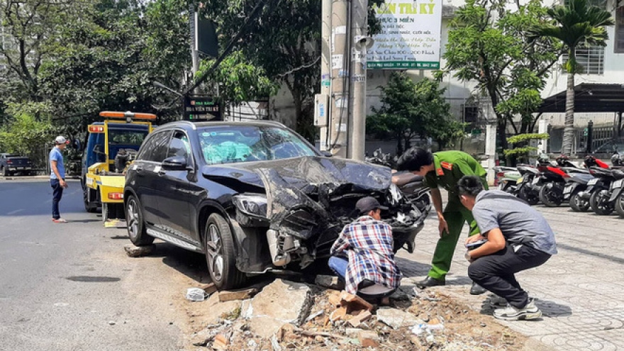 Hôm nay xét xử tài xế xe Mercedes tông hai người thương vong