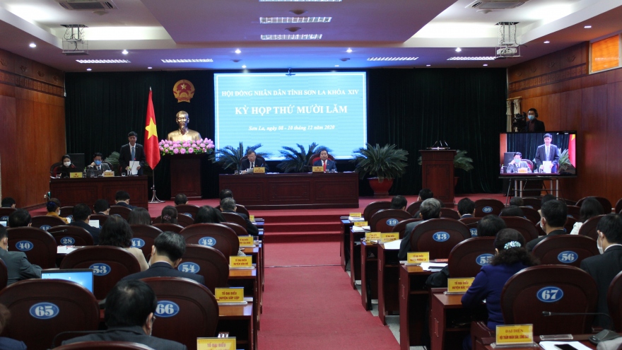 Kỳ họp HĐND tỉnh Sơn La: Chất vấn và trả lời chất vấn nhiều vấn đề nóng
