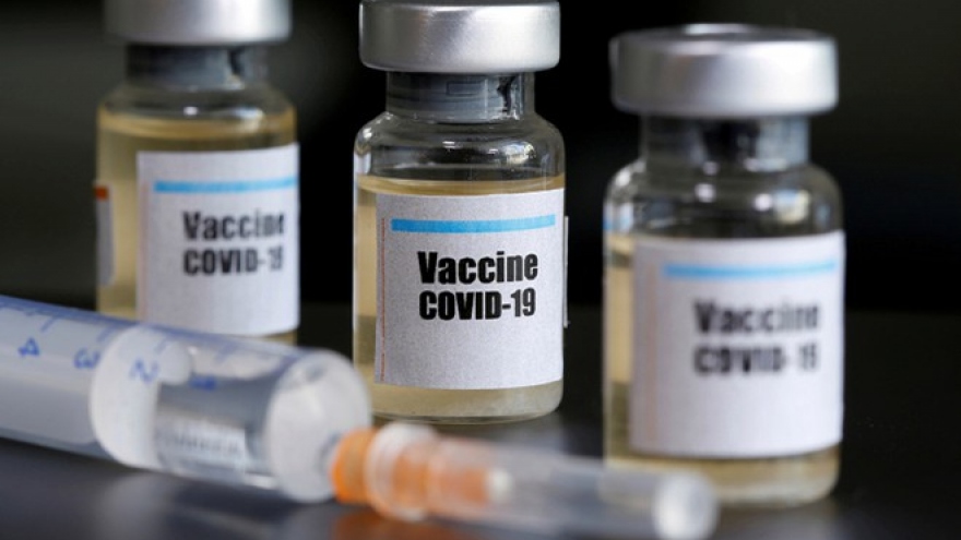 Facebook cho phép quảng cáo vaccine Covid-19