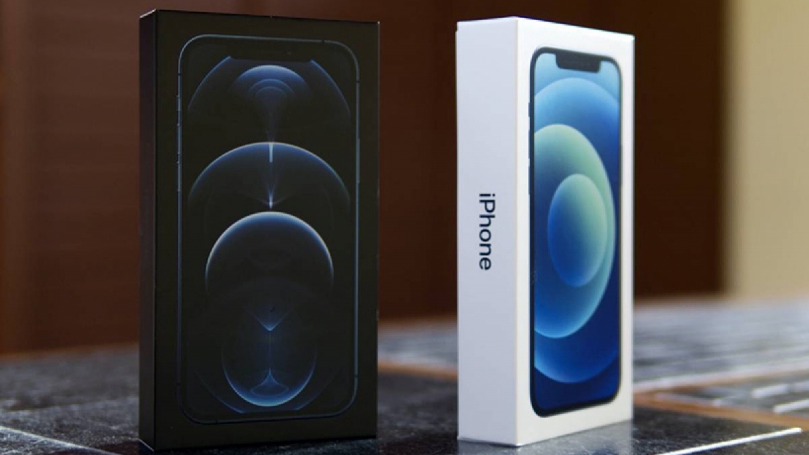 Độ "nóng" của iPhone 12 ấn tượng hơn nhiều iPhone 11