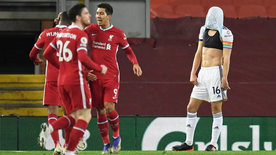 Thắng đậm Wolves, Liverpool bám sát Tottenham