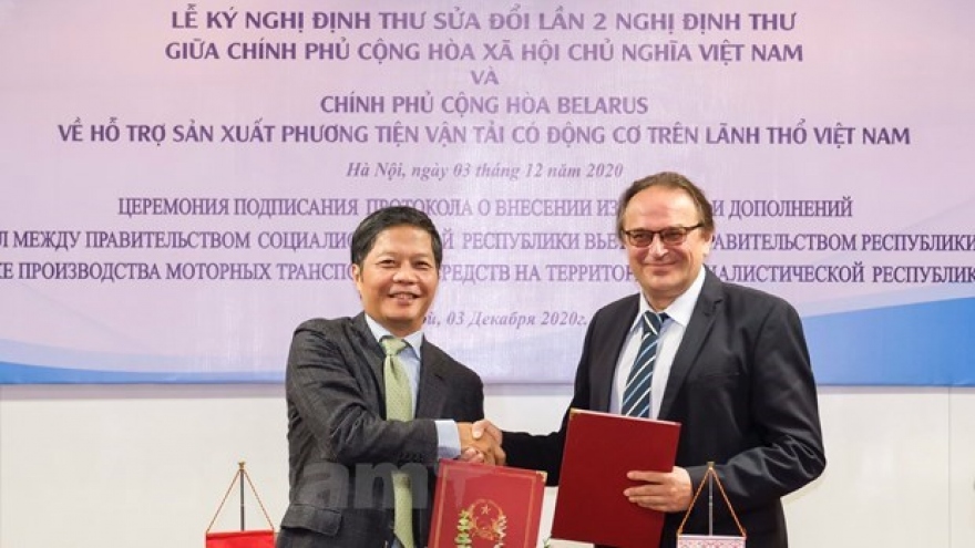 Vietnam, Belarus seek to support production of motor vehicles