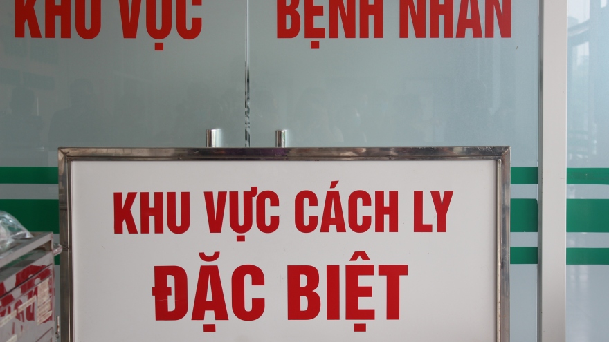 Ngày 14/12, Việt Nam có thêm 5 ca nhập cảnh mắc Covid-19