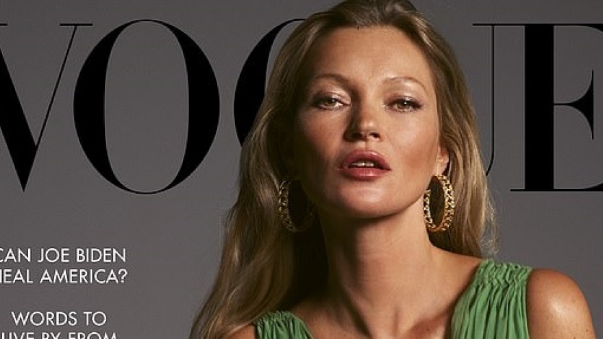 Kate Moss đẹp cuốn hút trên trang bìa tạp chí Vogue Anh