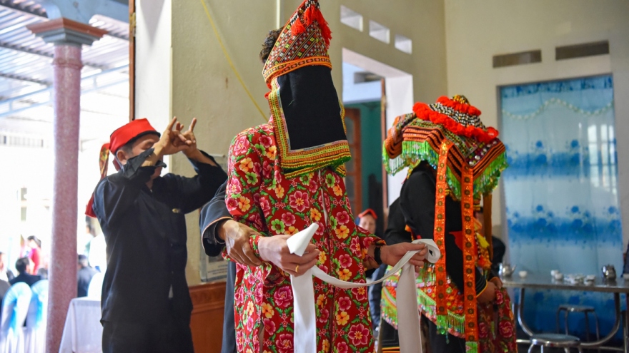 Exciting wedding of Dao ethnic group in north Vietnam