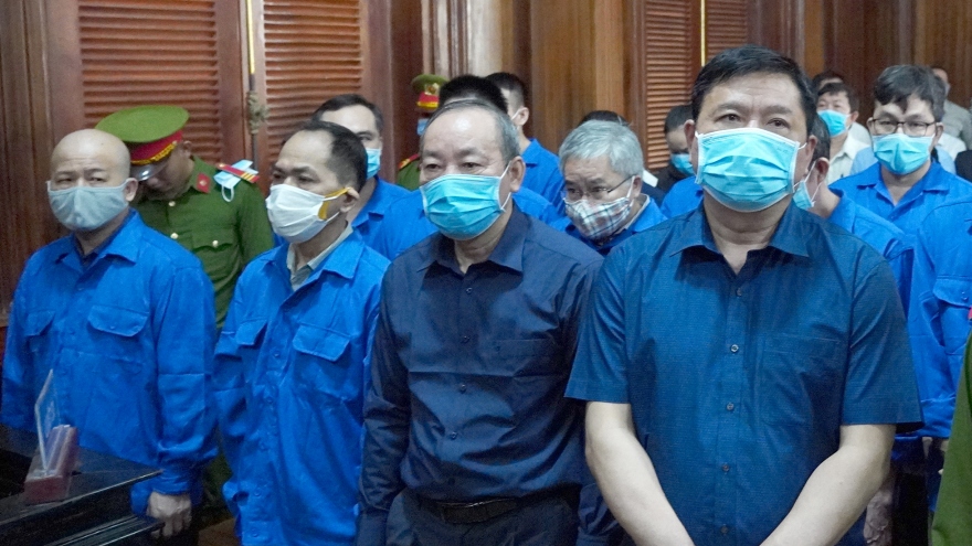 Ông Đinh La Thăng bị tuyên phạt 10 năm tù vụ cao tốc Trung Lương