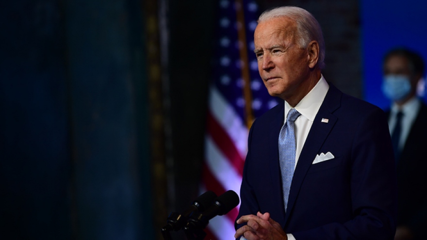 Ông Biden nói Trung Quốc phải tuân theo “quy tắc quốc tế” 