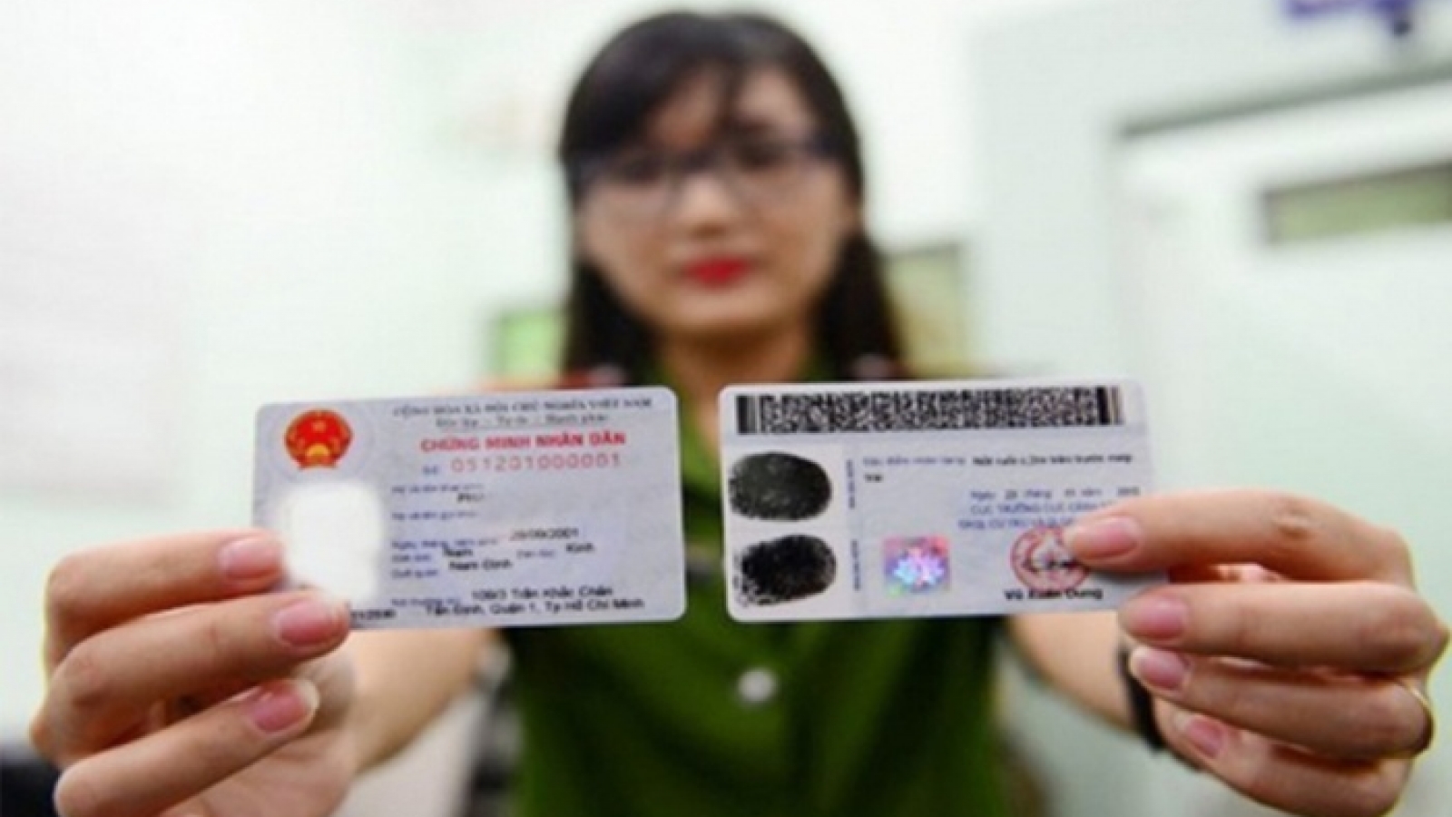 Đổi sang căn cước công dân gắn chip, thông tin trên sổ đỏ có phải sửa theo?