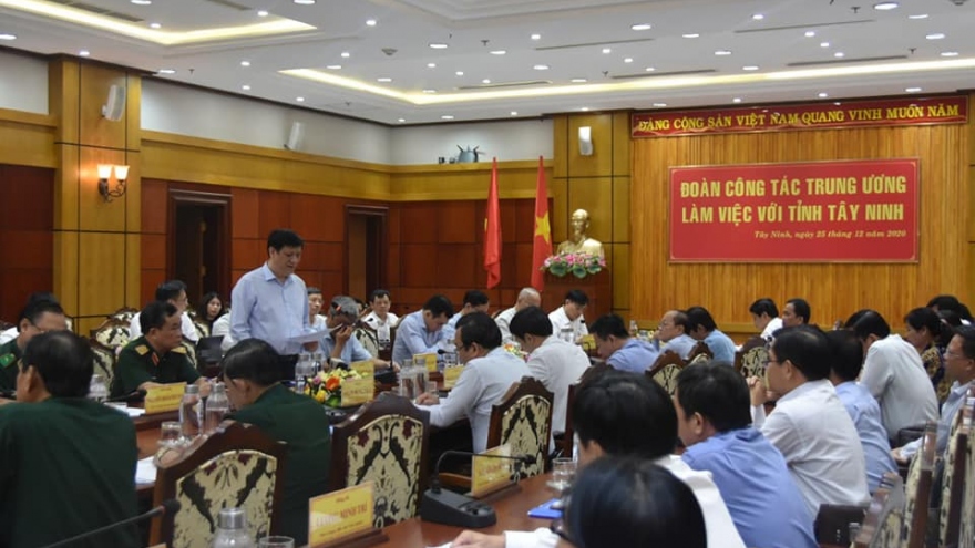Bộ trưởng Bộ Y tế làm việc với tỉnh Tây Ninh về công tác phòng chống dịch Covid-19