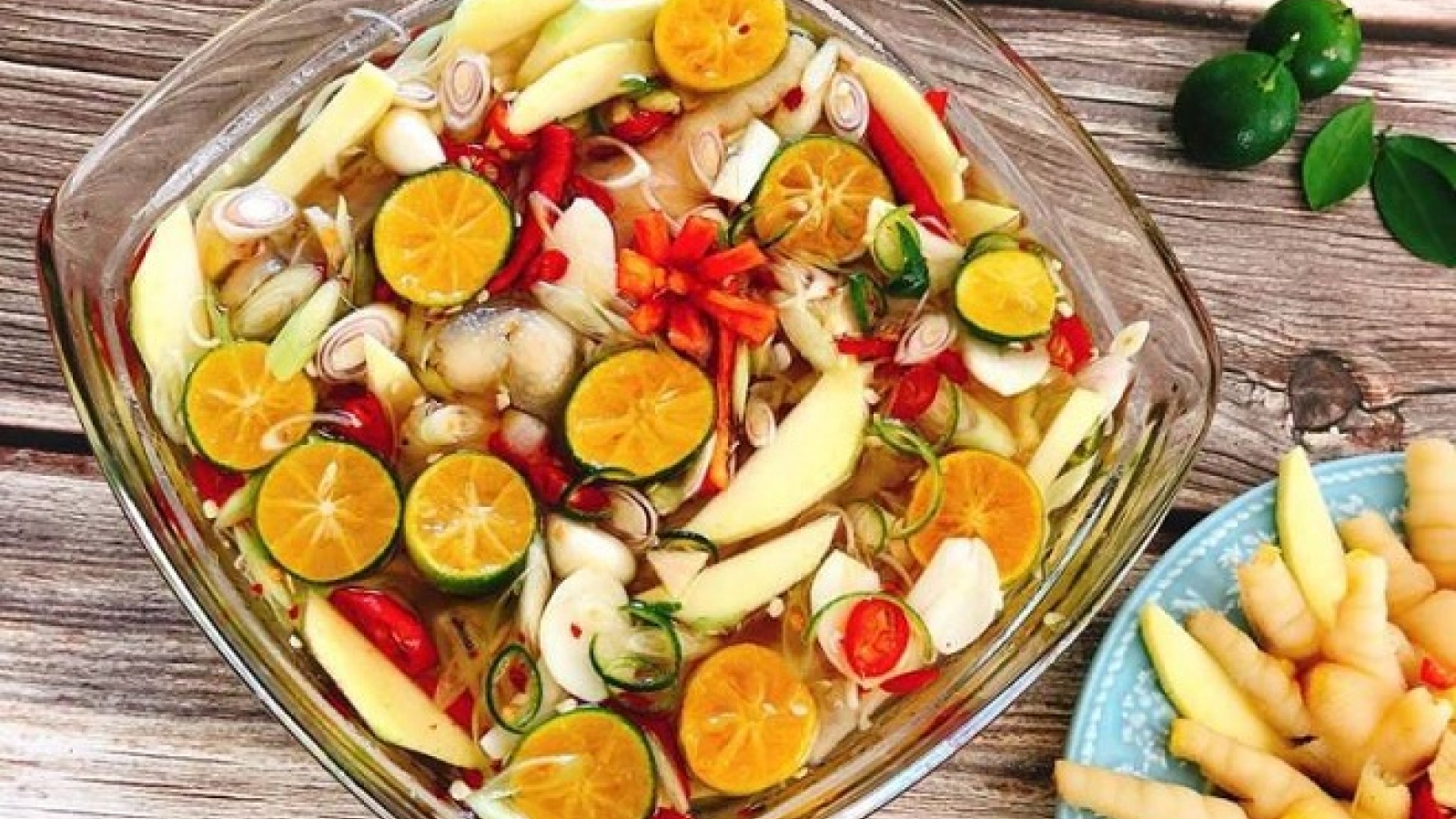 Mách bạn cách rút xương chân gà nhanh, đơn giản tại nhà