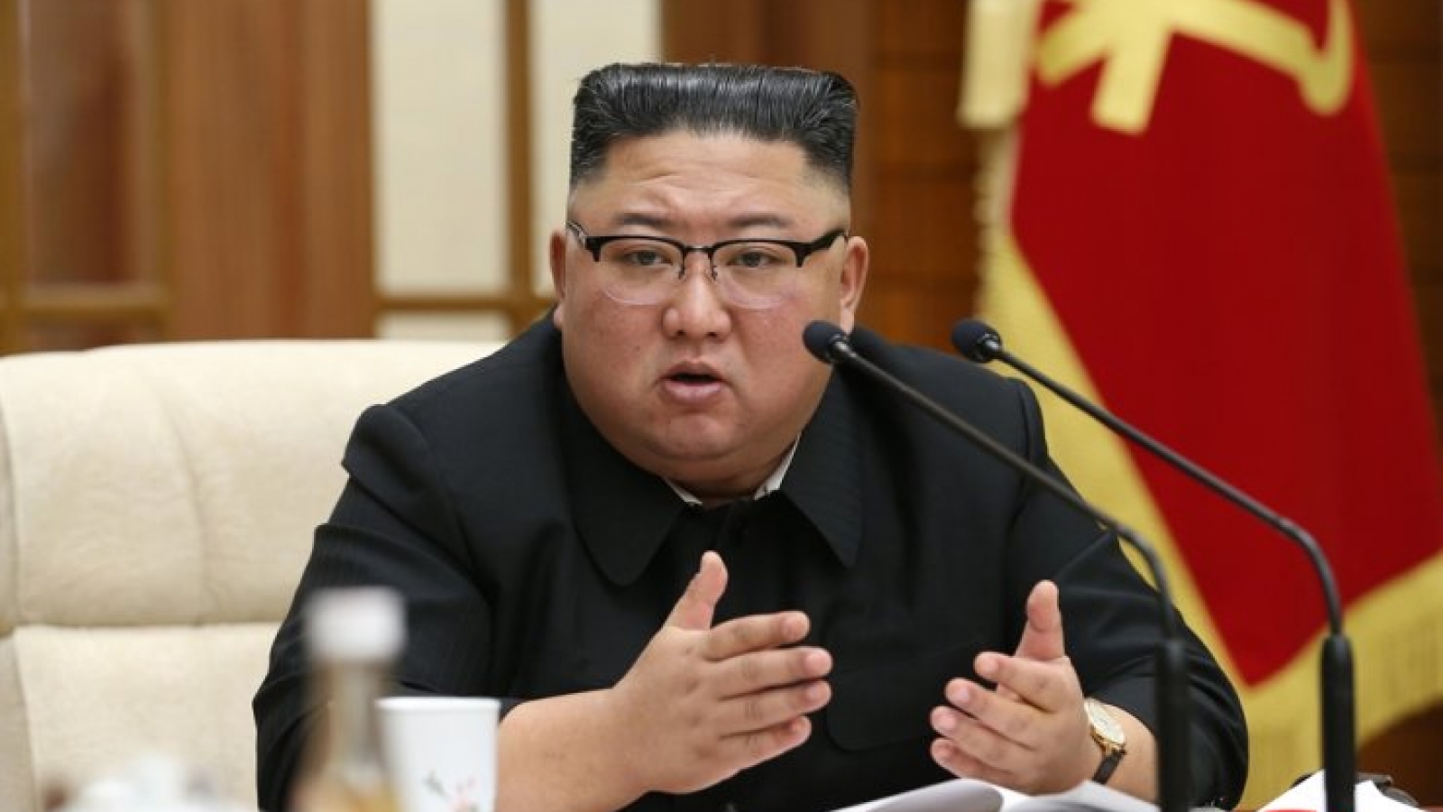 Ông Kim Jong-un chủ trì cuộc họp Bộ Chính trị, chuẩn bị cho Đại hội Đảng
