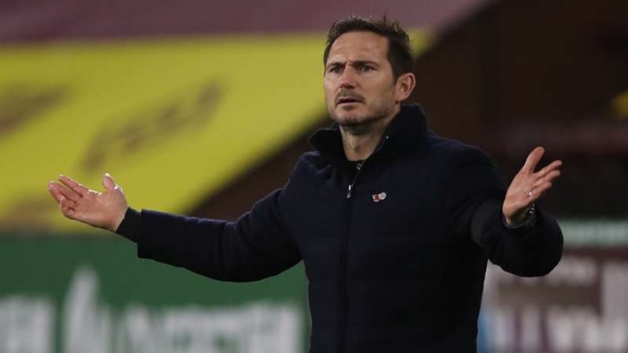 HLV Lampard chỉ trích các cầu thủ Chelsea sau trận thua Arsenal