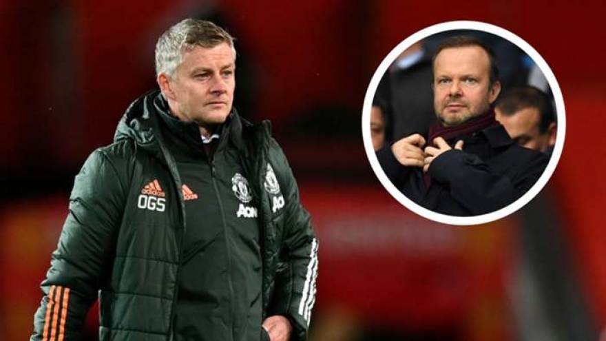 Ed Woodward khiến HLV Solskjaer và cổ động viên MU hụt hẫng