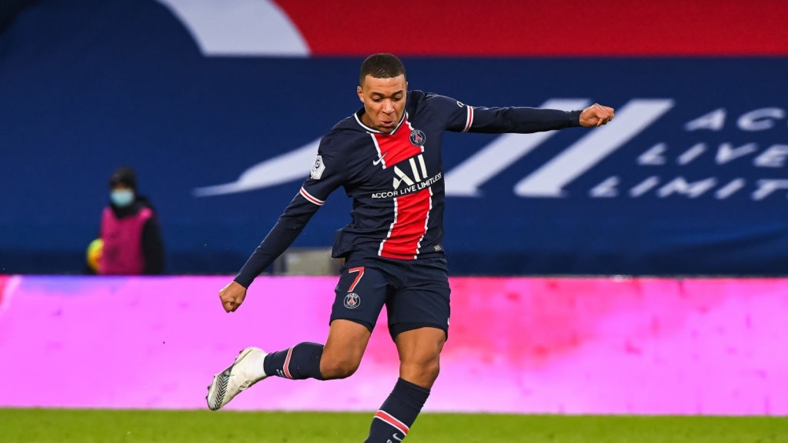 MU có cơ hội lớn ký hợp đồng với Mbappe